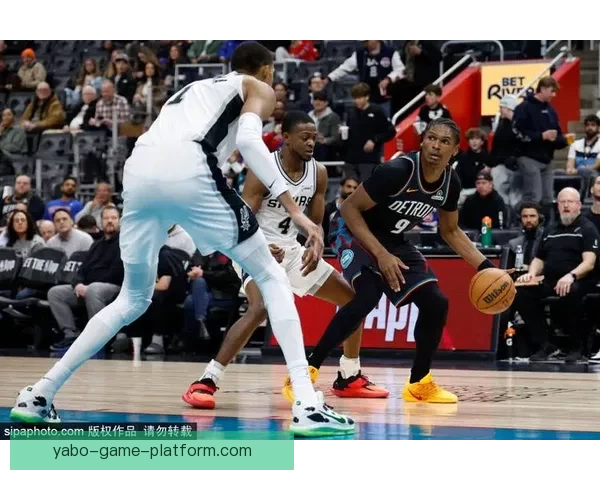 以文班亚马率马刺豪取六连胜单场二十六分十四板四助五帽空接暴扣